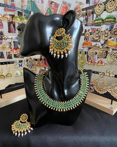 Pretty high neck set 1601