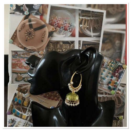 Hoop earings